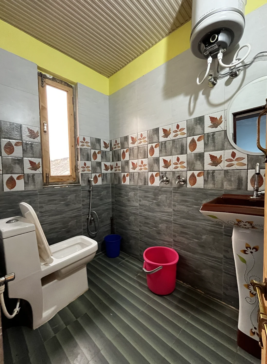 New Homestay image 4